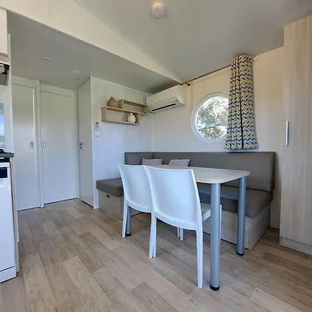 Domek alpejski 2 Au Coeur Du Maquis