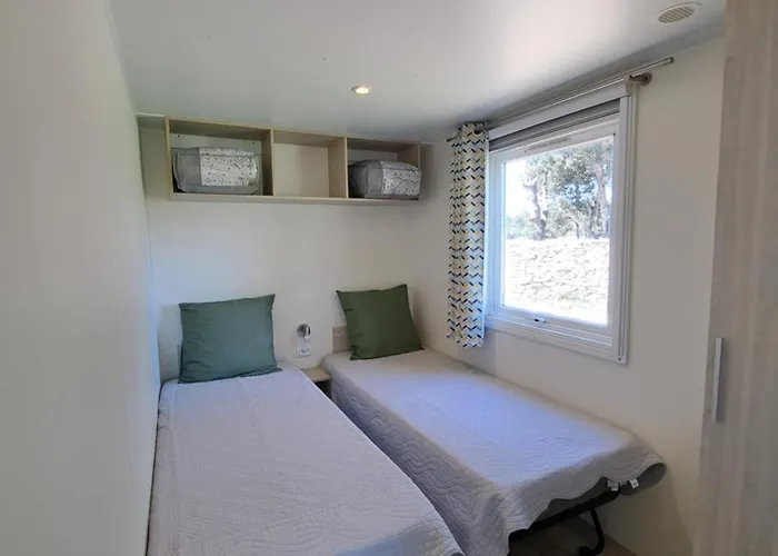 2 Au Coeur Du Maquis Chalet Bonifacio (Corsica)