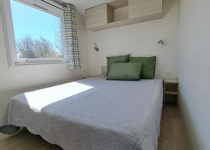 2 Au Coeur Du Maquis Bonifacio (Corsica)